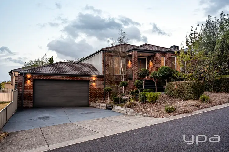 5 Inverie Court