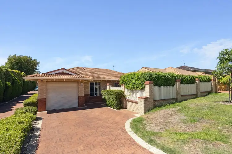 100 Wattle Street