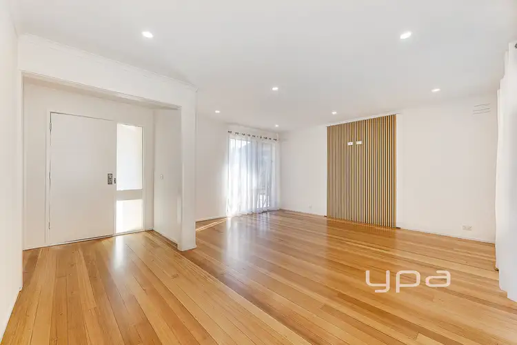Third view of Homely house listing, 5 Hammersley Court, Taylors Lakes VIC 3038