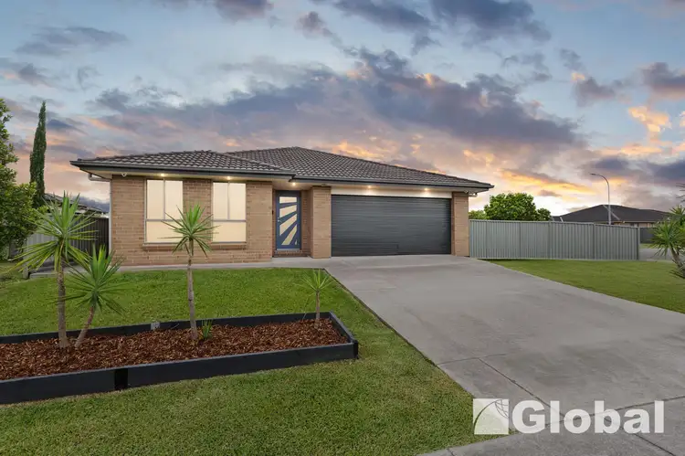 2 Sellers Avenue, Rutherford NSW 2320