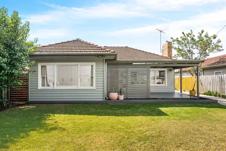 1/42 Itkeston Street, Herne Hill VIC 3218