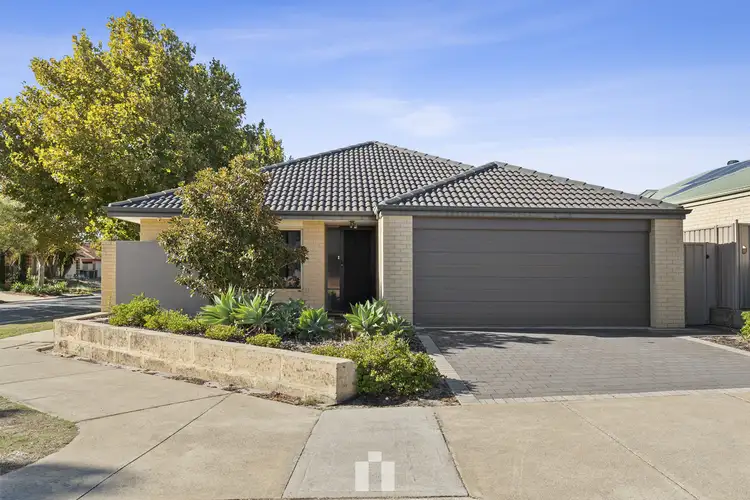 Second view of Homely house listing, 2 Northwood Loop, Thornlie WA 6108