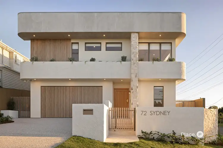 72 Sydney Avenue, Camp Hill QLD 4152