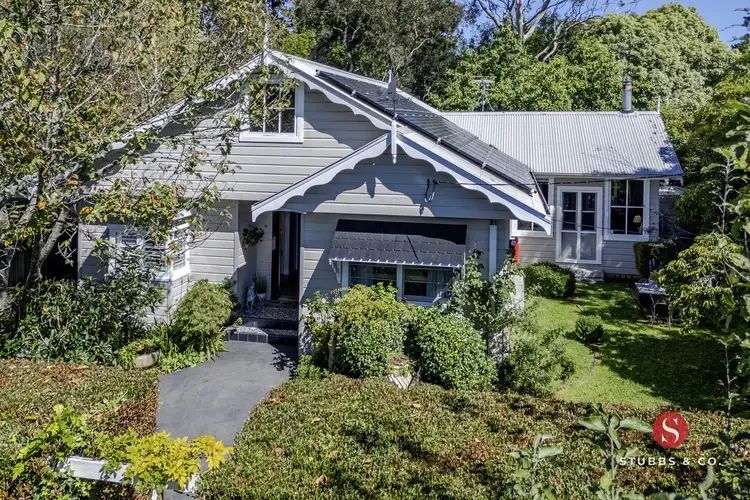 9 Holmes Street, Leura NSW 2780
