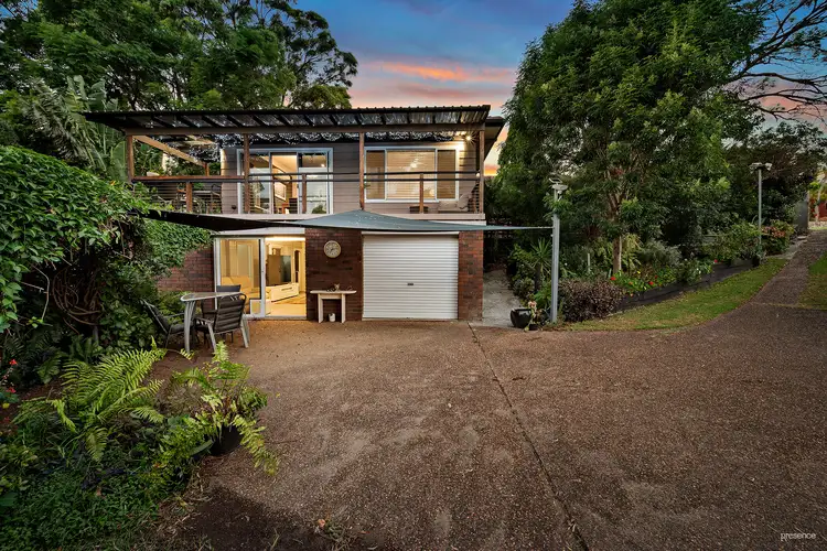 4 Koala Close