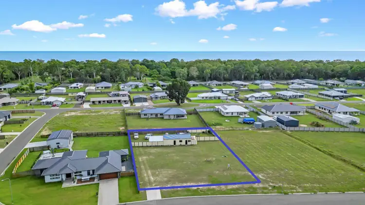 25 Porpita Circuit, Toogoom QLD 4655
