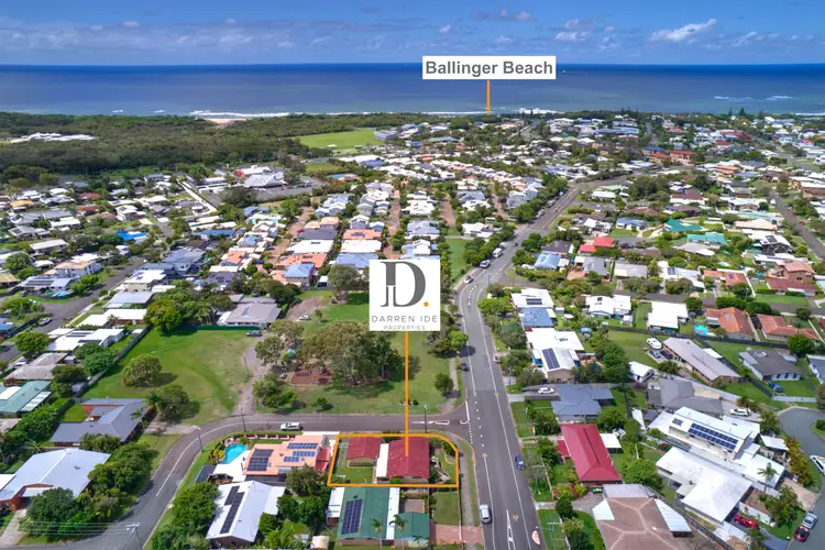 11 Browning Boulevard, Battery Hill QLD 4551