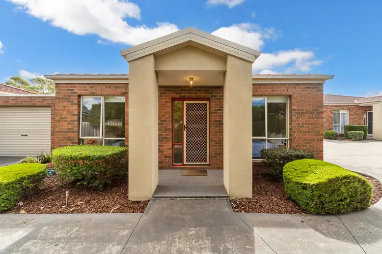 10 Raymond Street