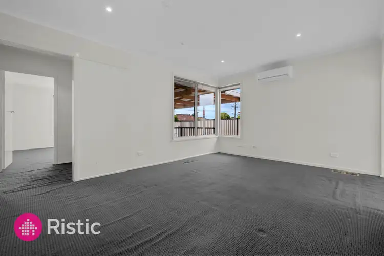 Sixth view of Homely unit listing, 1/207 Darebin Drive, Lalor VIC 3075