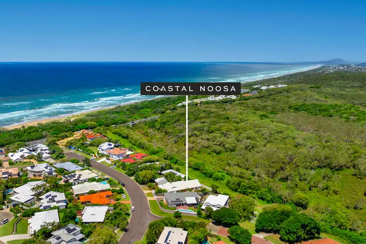 19 Wavecrest Drive, Castaways Beach QLD 4567