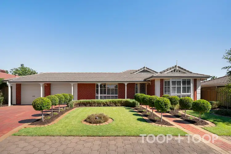 16 Tobruk Drive