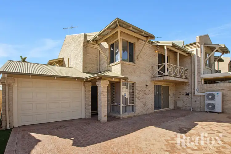 3/4 Swan View Terrace