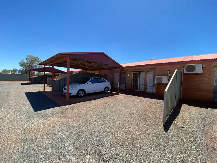 1 Cowra Drive
