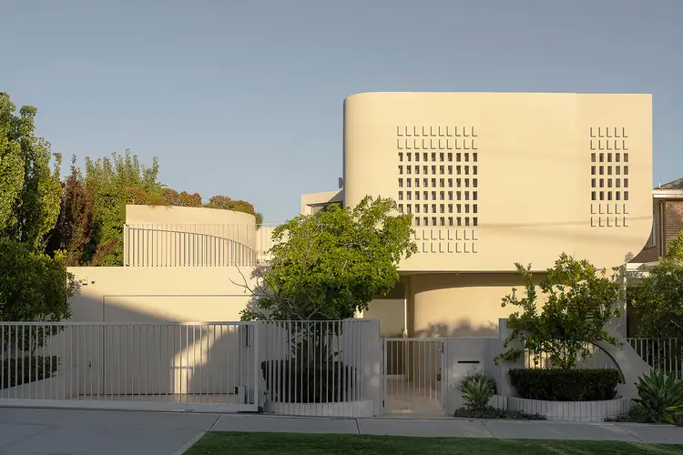 58 Kalgoorlie Street, Mount Hawthorn WA 6016