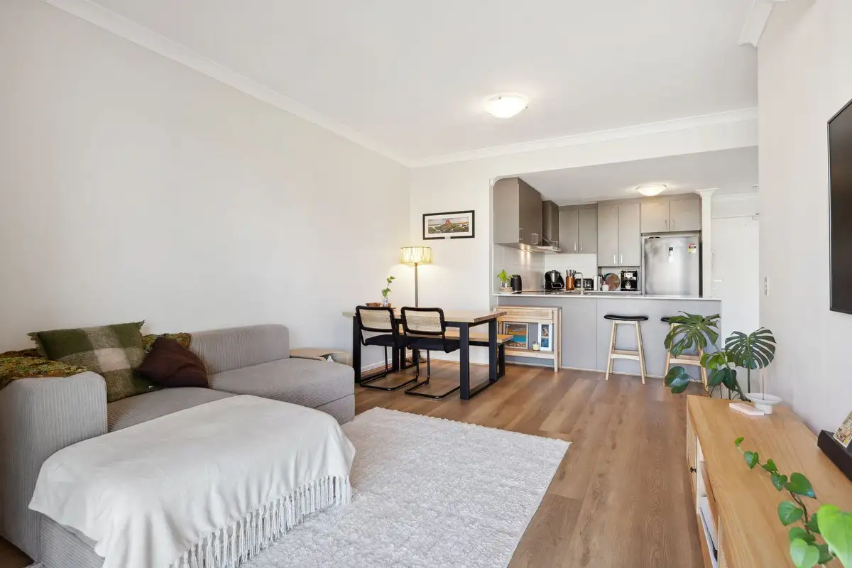 Main view of Homely unit listing, 13/25 O'Connor Close, North Coogee WA 6163