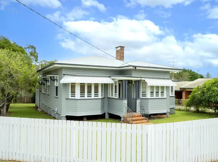 27 Loudon Street, South Toowoomba QLD 4350
