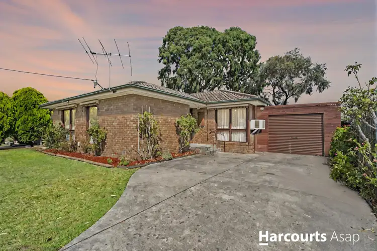 17 Floriana Avenue, Doveton VIC 3177