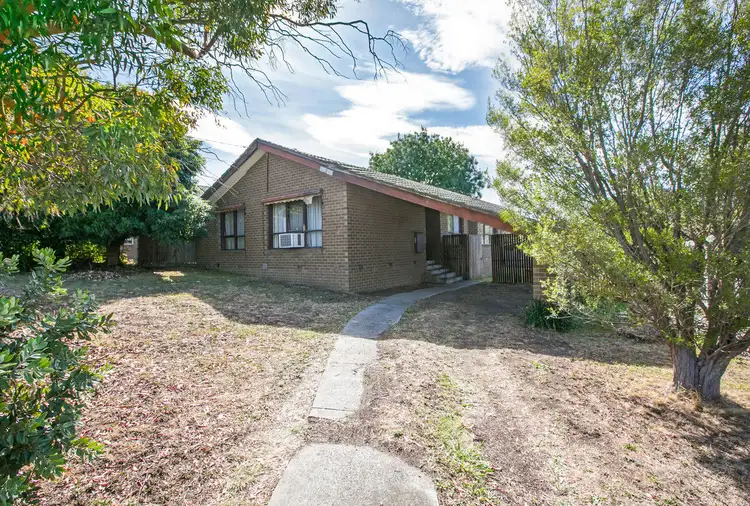 18 Lauder Drive, Bundoora VIC 3083