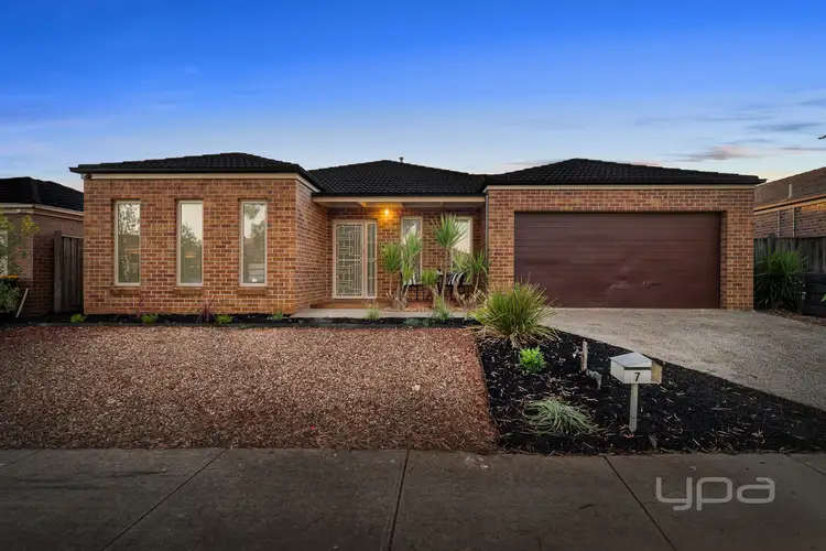 7 BarleyGrass Cresent, Brookfield VIC 3338