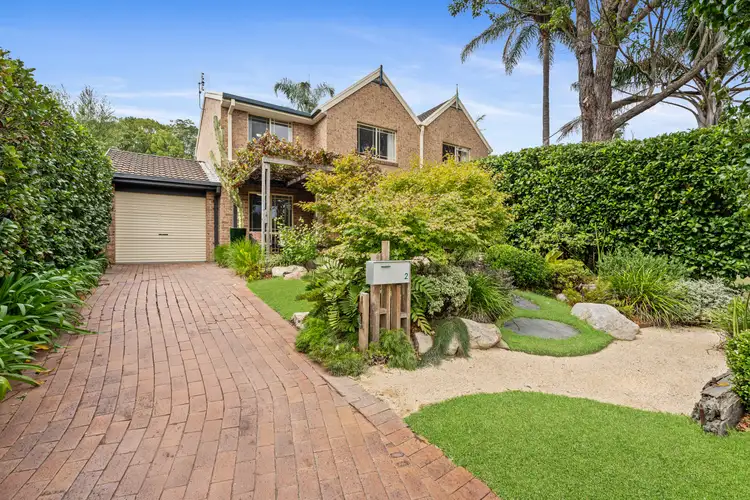 2 Mahogany Close