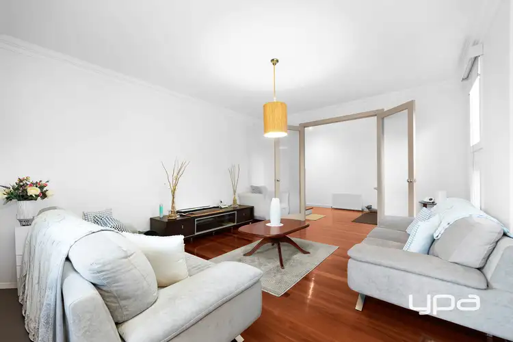 Fifth view of Homely house listing, 4 Beechwood Parade, Sanctuary Lakes VIC 3030