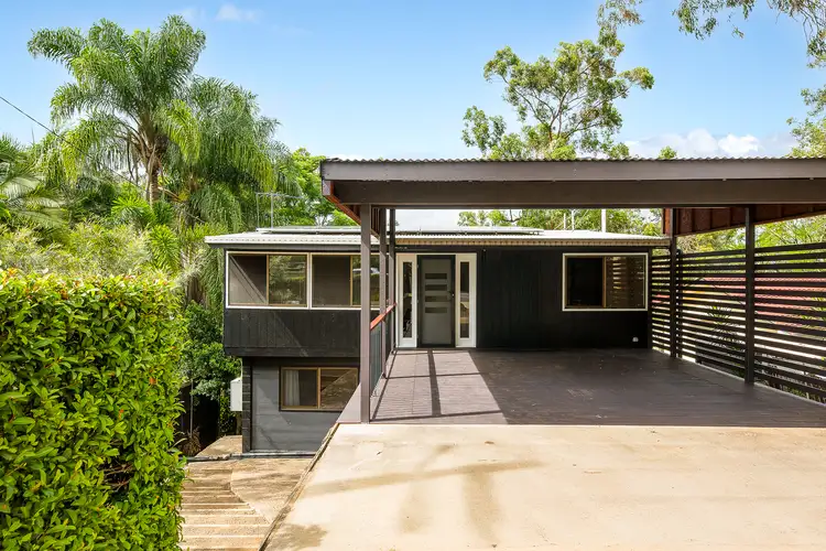 908 South Pine Road, Everton Park QLD 4053