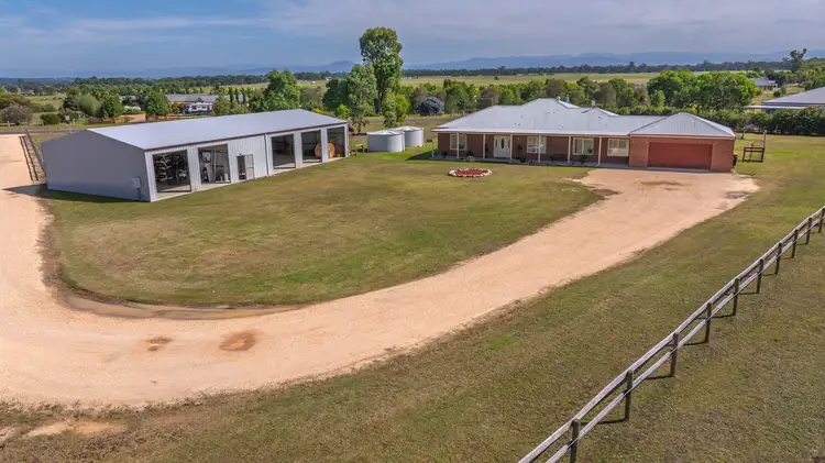 22 Cardice Drive, Stratford VIC 3862