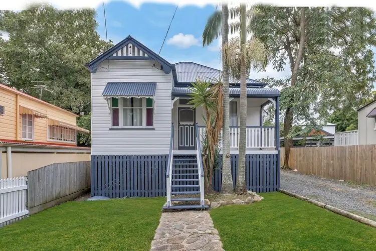 11 Moffatt Street, Ipswich QLD 4305