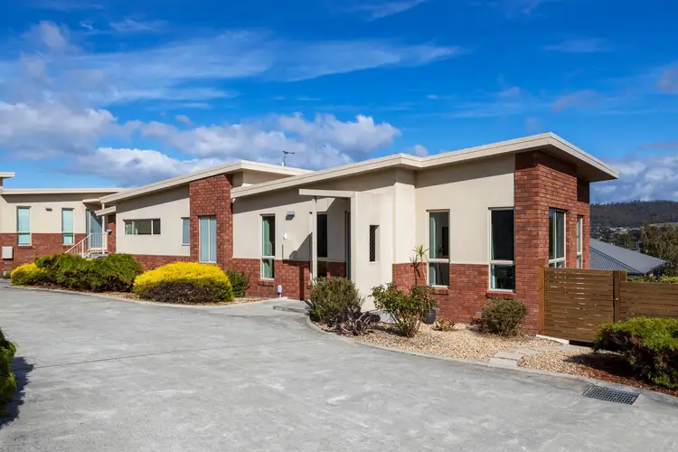 35 Cavenor Drive