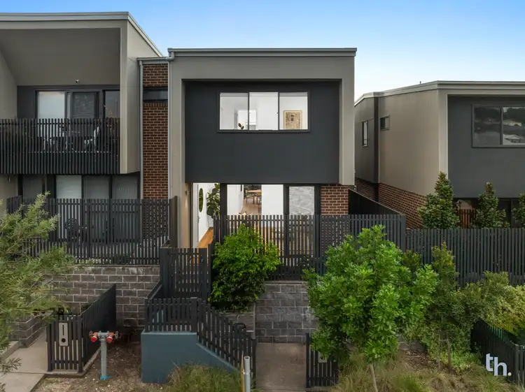 33 Butterworth Street, Cameron Park NSW 2285