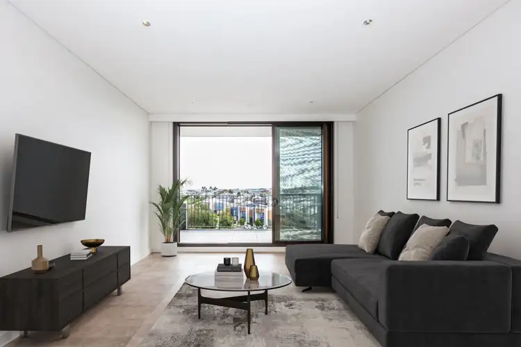 3.01/4 Fordham Way, Oran Park NSW 2570