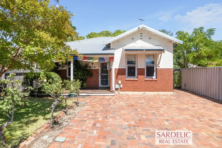 1-3 Gwenyfred Road, Kensington WA 6151