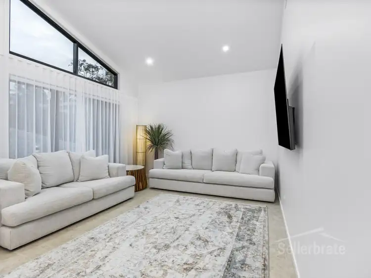 Seventh view of Homely house listing, 33 Bangalow Circuit, Bahrs Scrub QLD 4207