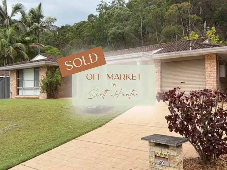 20 Robson Close, Point Clare NSW 2250