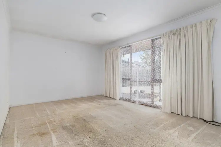 Seventh view of Homely house listing, 12 Edenbridge Court, Carrum Downs VIC 3201