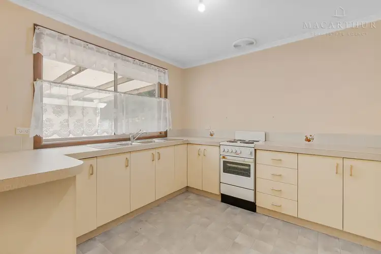Fifth view of Homely villa listing, 1/2 Leena Place, Wagga Wagga NSW 2650