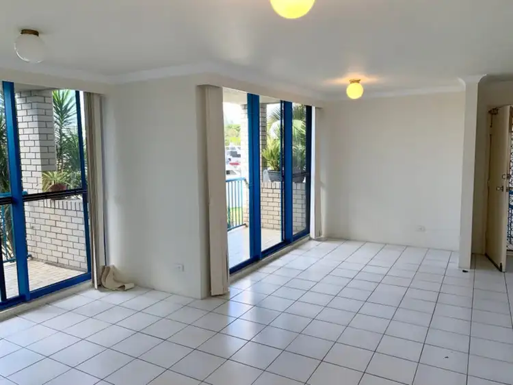 Fourth view of Homely apartment listing, 4/249 Bayview Street, Hollywell QLD 4216