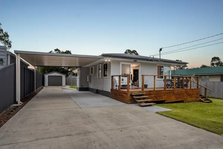 16 Brant Street
