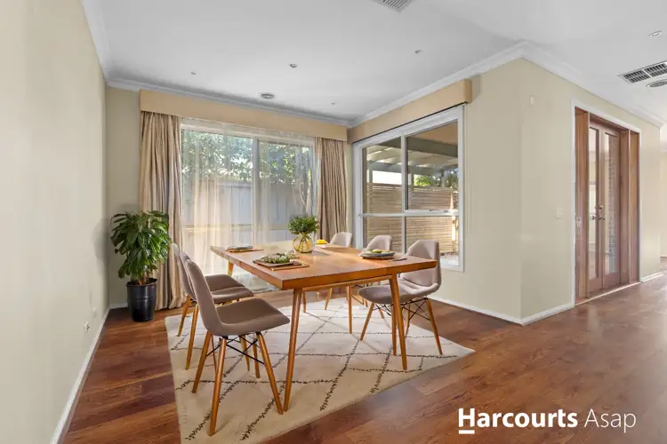 Fifth view of Homely house listing, 8 Nature Circuit, Cranbourne North VIC 3977