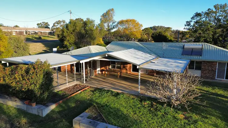 10 Cooper Road, Glenvale QLD 4350