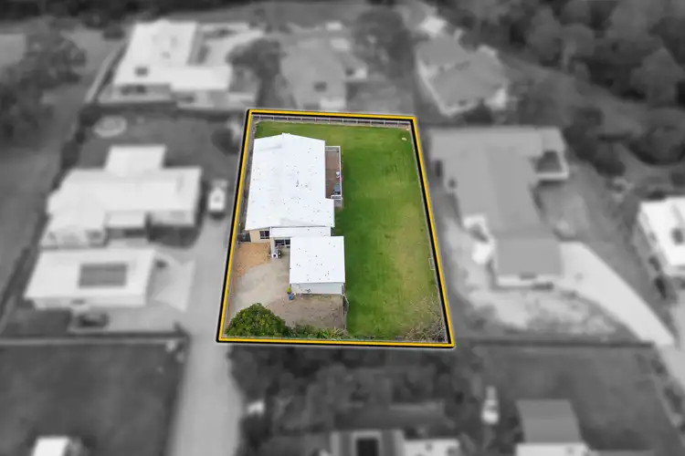 72A Gold Ring Road, Lakes Entrance VIC 3909