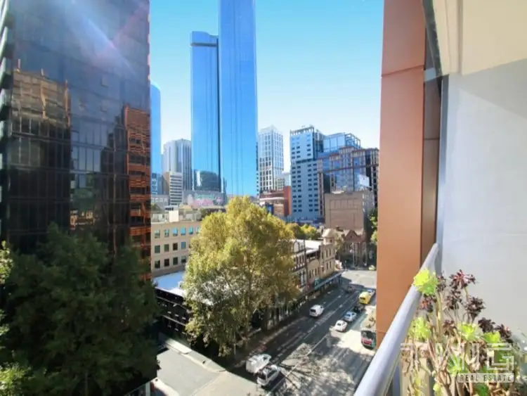 Fifth view of Homely apartment listing, 811/555 Flinders Street, Melbourne VIC 3000