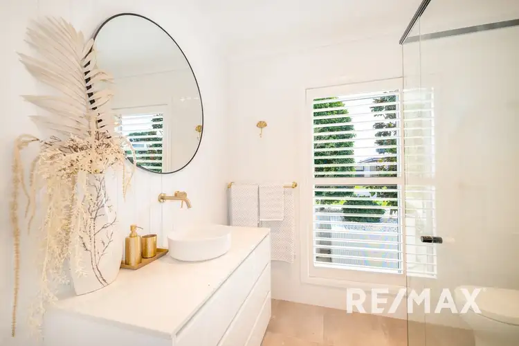 Sixth view of Homely house listing, 15 Jimberoo Loop, Gobbagombalin NSW 2650