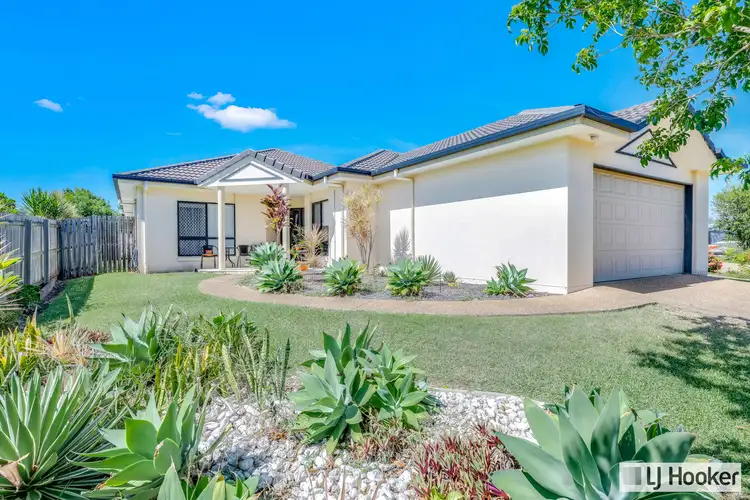 18 McCallum Close, Coral Cove QLD 4670