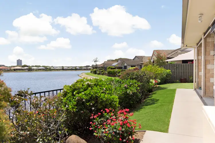28 Winders Place, Banora Point NSW 2486