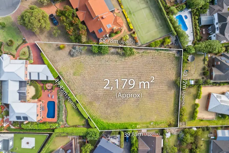 8 Trafalgar Square, Wandana Heights VIC 3216