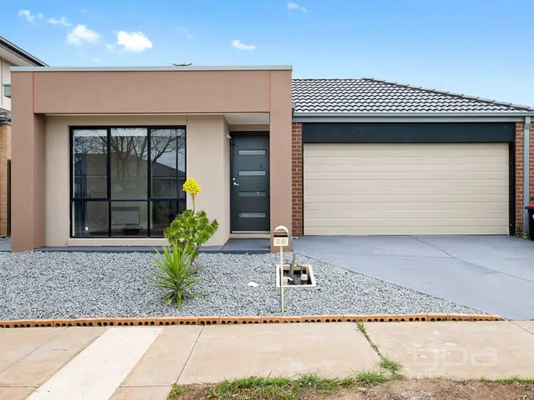 26 Avebury Drive