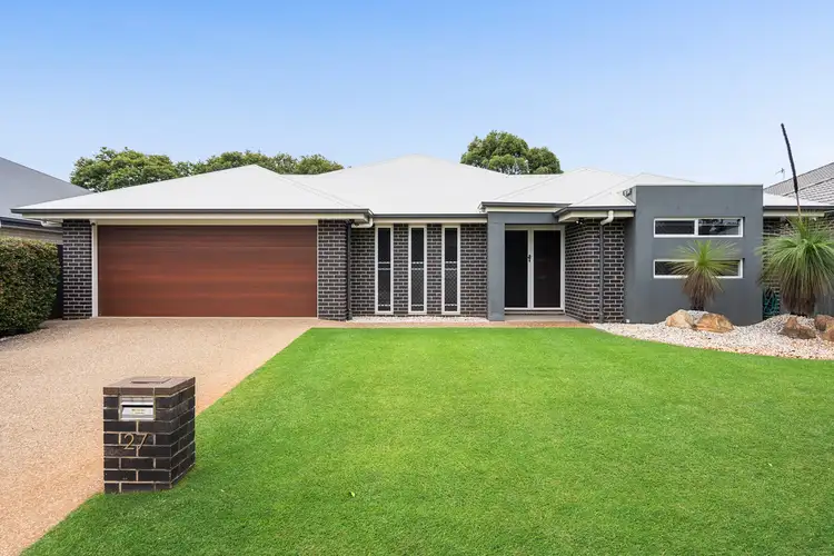 27 Entabeni Drive, Kearneys Spring QLD 4350