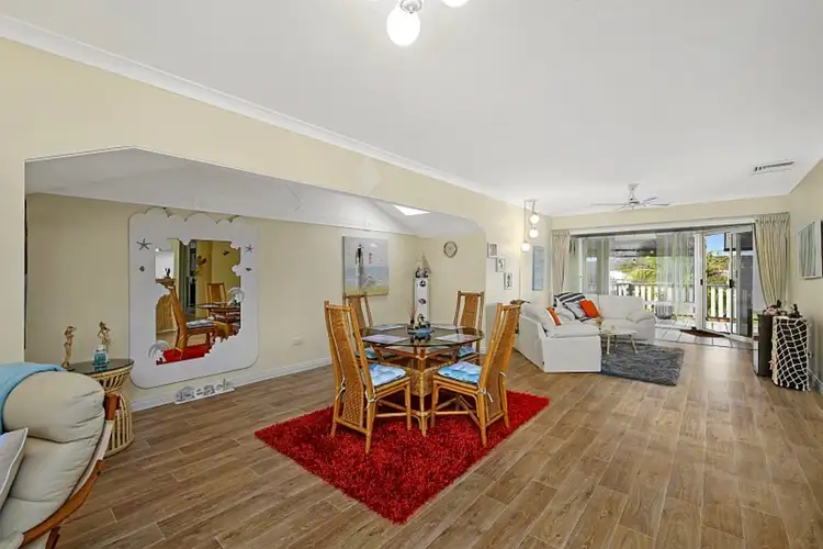 Third view of Homely apartment listing, 25/28 Paringa Avenue, Davistown NSW 2251