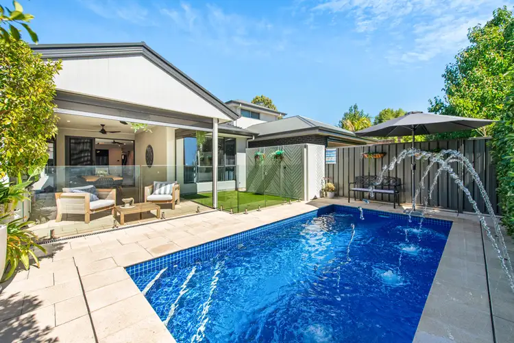 4 Kellett Avenue